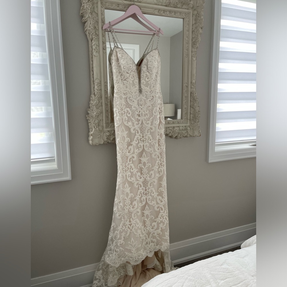 ⭐️Wedding Dress NWT⭐️ - Picture 10 of 12